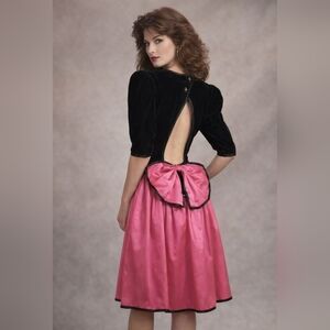 Susan Roselli for Vijack Vintage 1980s Black Velvet & Pink Satin Dress Size 7/8